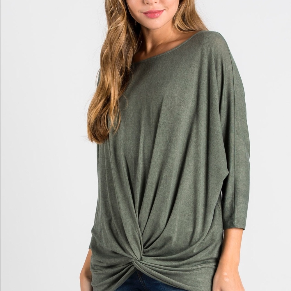 New! Twist hem Top. Sizes S M L